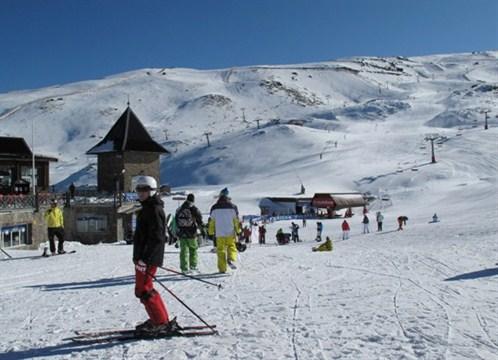 La estación andaluza ha sido la primera en inaugurar la temporada de nieve. 