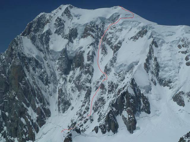 El pasado 5 de julio Luca Pandolfi, Tom Grant y Ben Briggs han realizado un espectacular descenso en snowboard por el ...