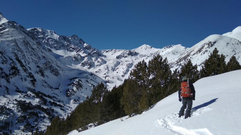 Salida invernal  por la Coma del Ransol, en la cara oeste del Pic de la coma de Variles en Andorra.